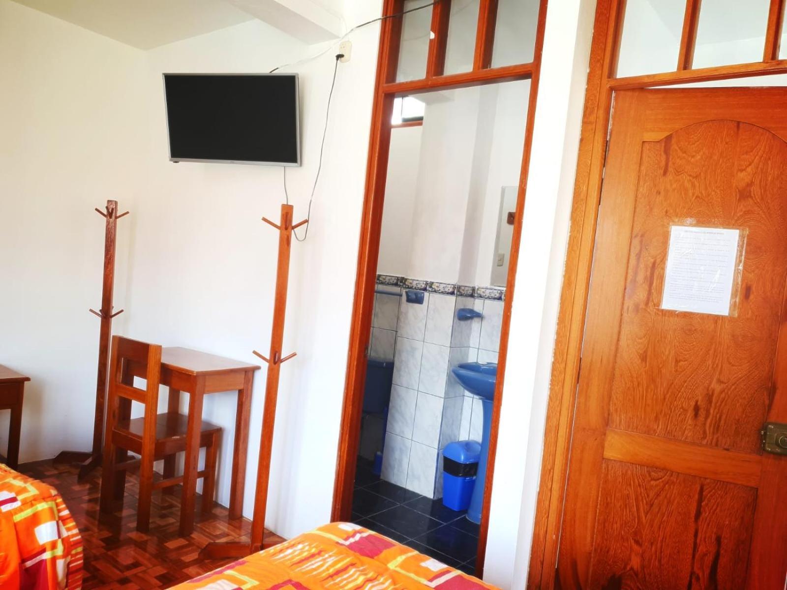 Hospedaje Olguita Oxapampa Exterior photo